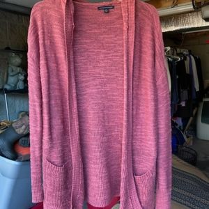AE sweater small